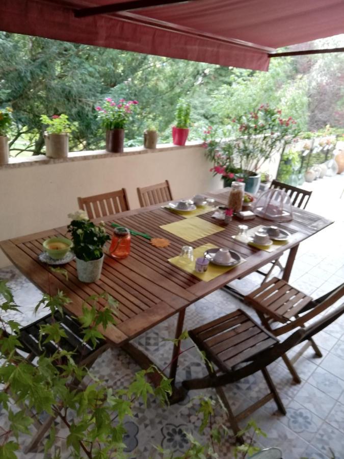 La Maison De Marion Tournus Exteriör bild